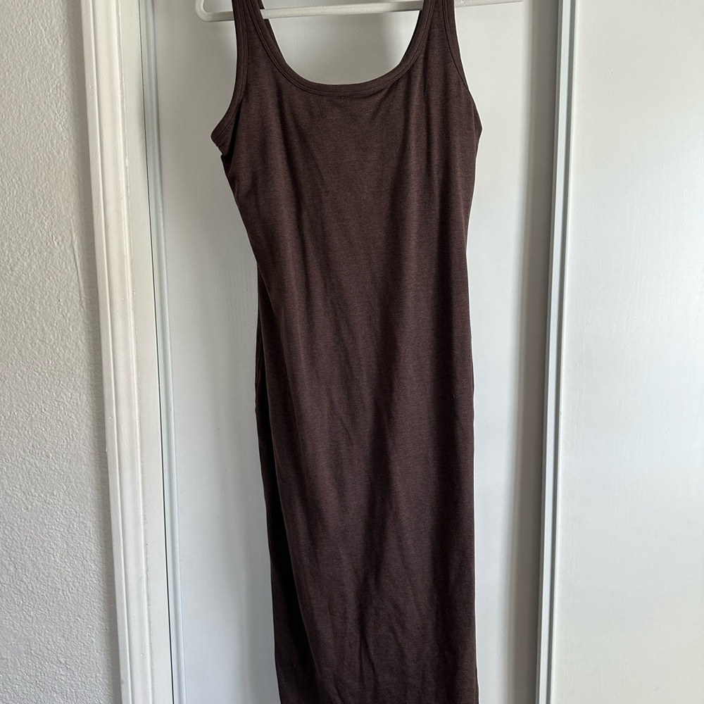 Vuori Brown Tank Midi Dress - Picture 2 of 7